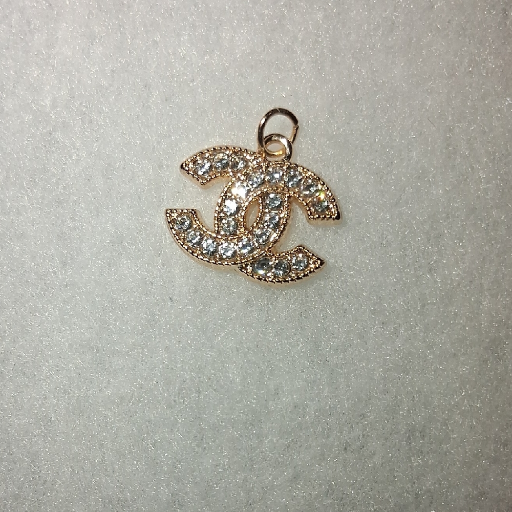 Sparkly Charm- Gold